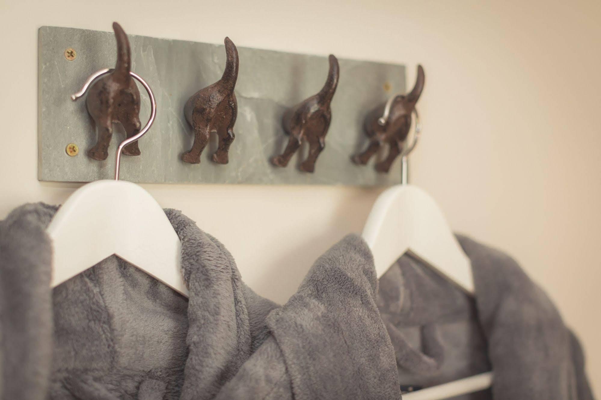 The Bower Inn Bridgwater Kültér fotó A coat rack