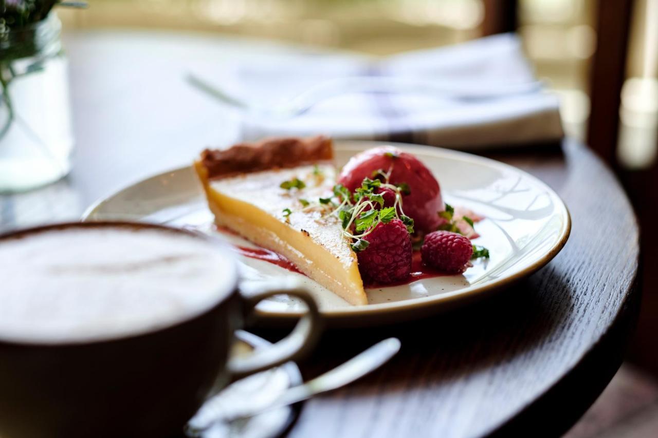 The Bower Inn Bridgwater Kültér fotó A dessert at the restaurant