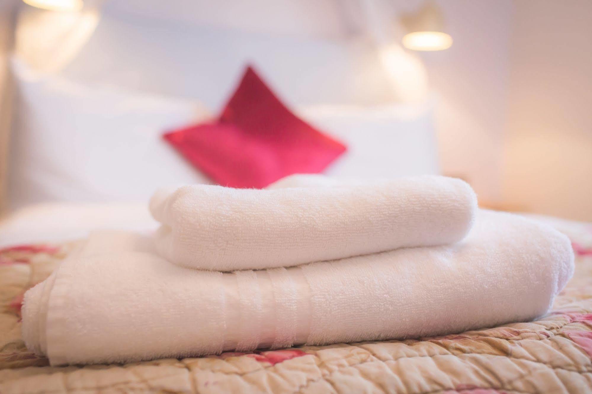 The Bower Inn Bridgwater Kültér fotó Towels